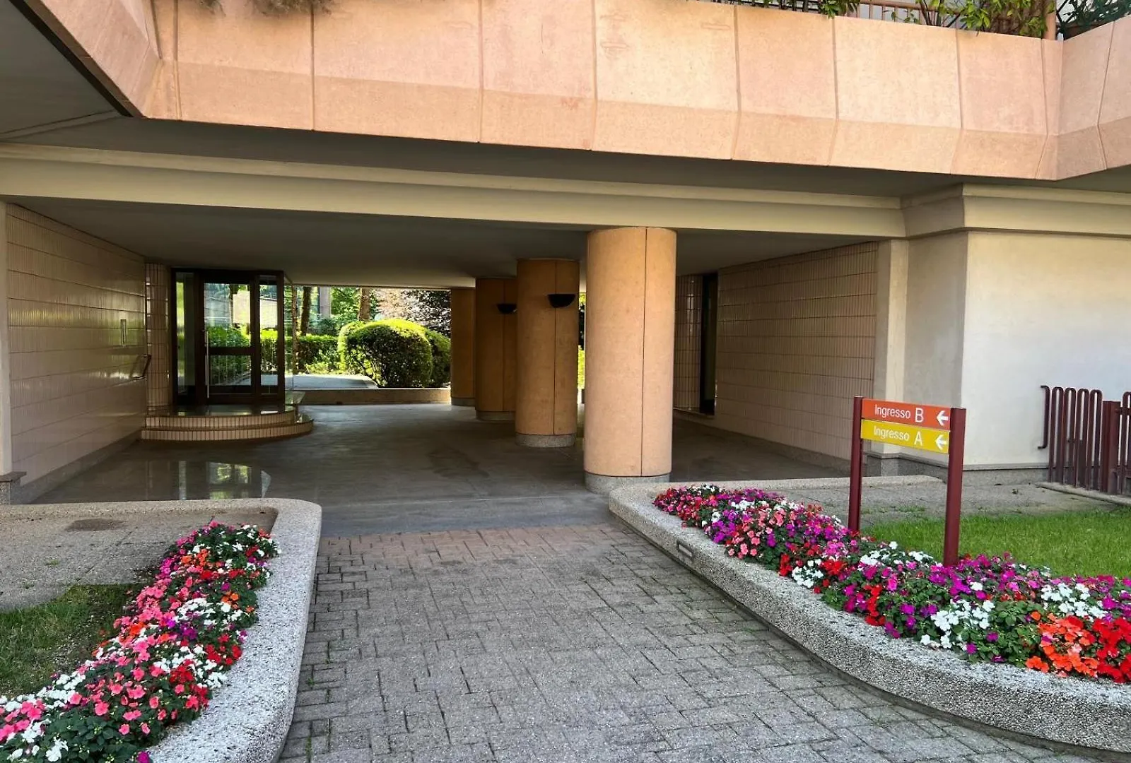 Aspromonte Lakeside Suite - Lecco Garden Retreat