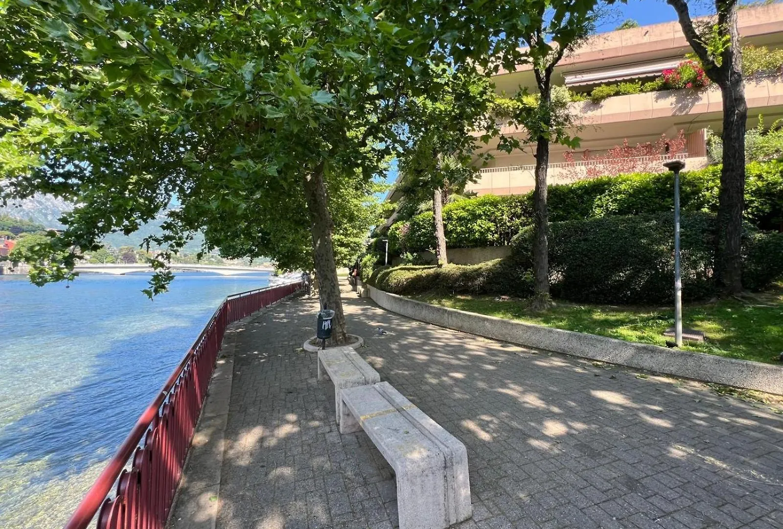 Aspromonte Lakeside Suite - Lecco Garden Retreat شقة