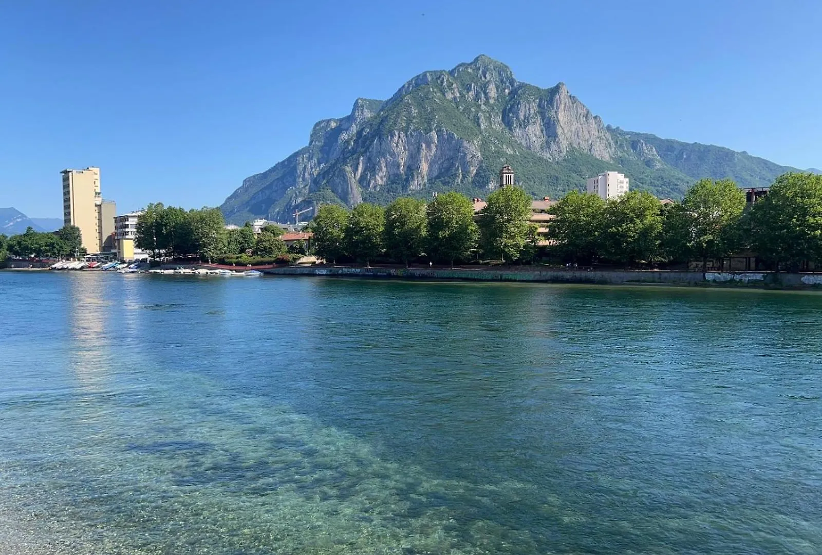 شقة Aspromonte Lakeside Suite - Lecco Garden Retreat