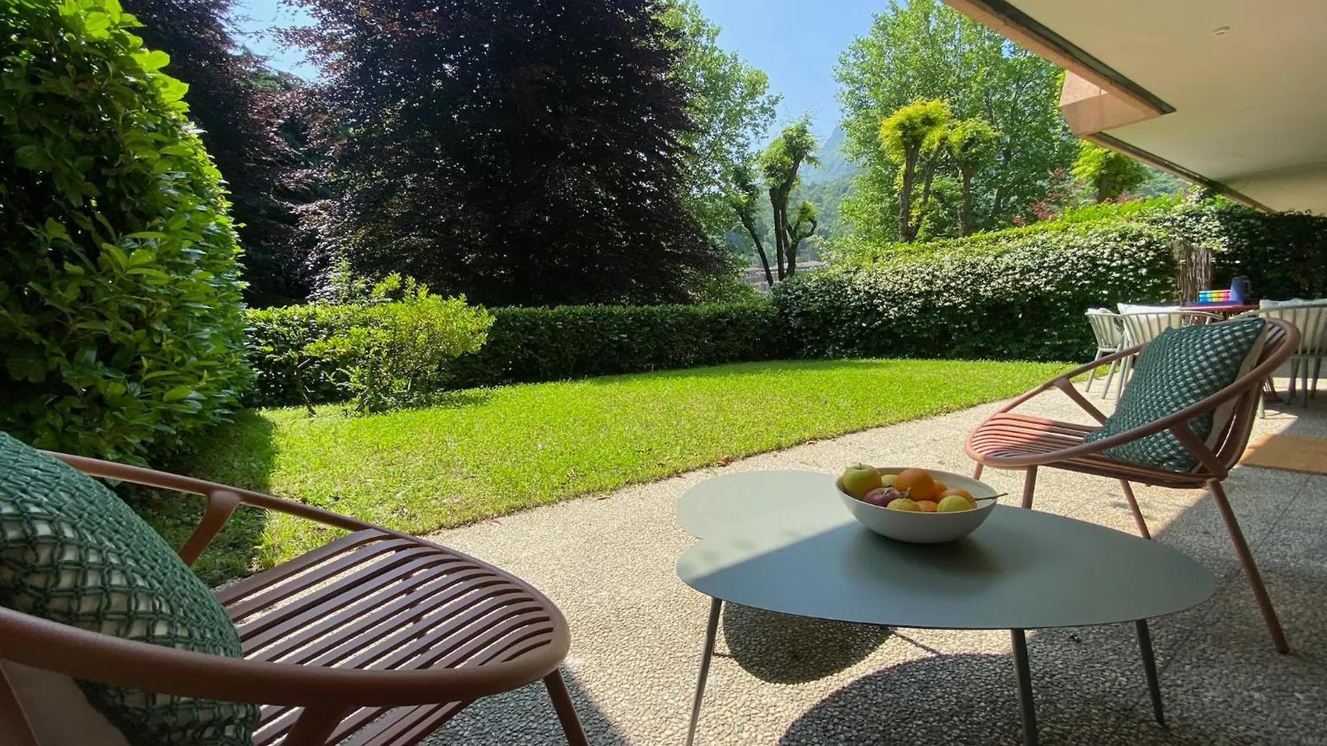 Aspromonte Lakeside Suite - Lecco Garden Retreat 0*,